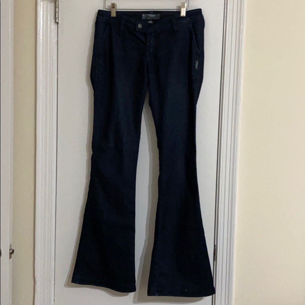 Silver Jeans - Picture 4 of 8